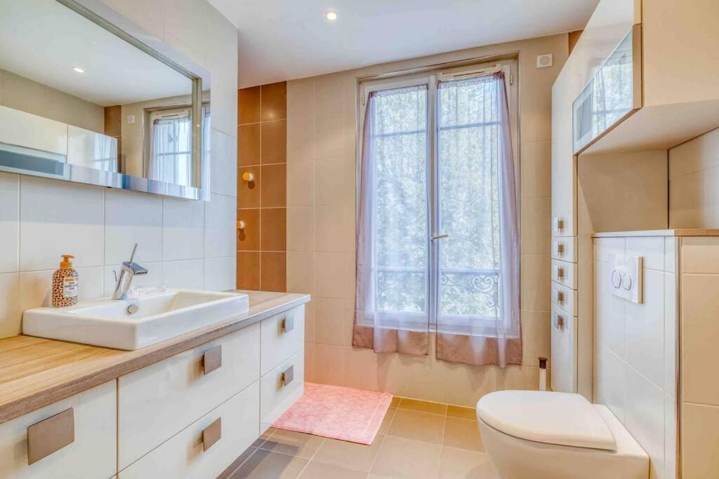 Villa Saint-Mard - King Size Bed - 10Min Aeroport Cdg 25Min Paris By Train Экстерьер фото